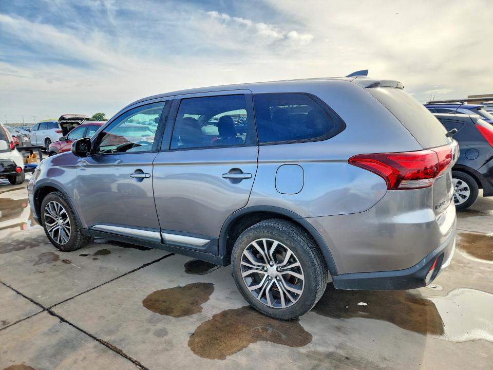 Aukcja sprzedaży 2018 Mitsubishi Outlander, vin: JA4AD2A38JJ003814, numer aukcji: 61196196