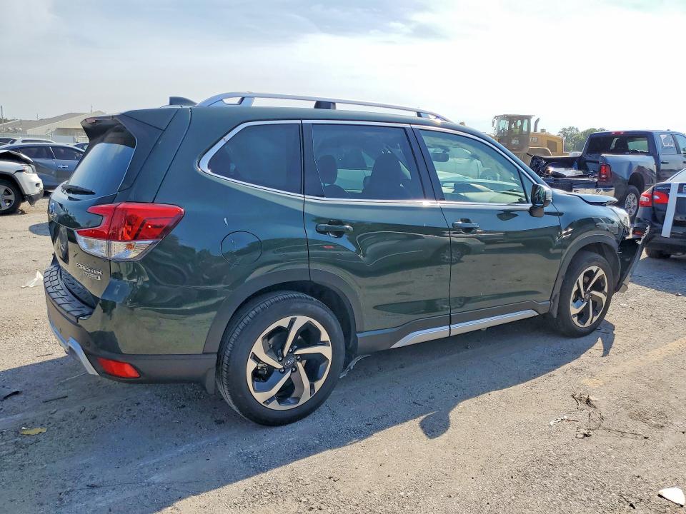 Продаж на аукціоні авто 2023 Subaru Forester, vin: JF2SKARC6PH523493, номер лоту: 62942516