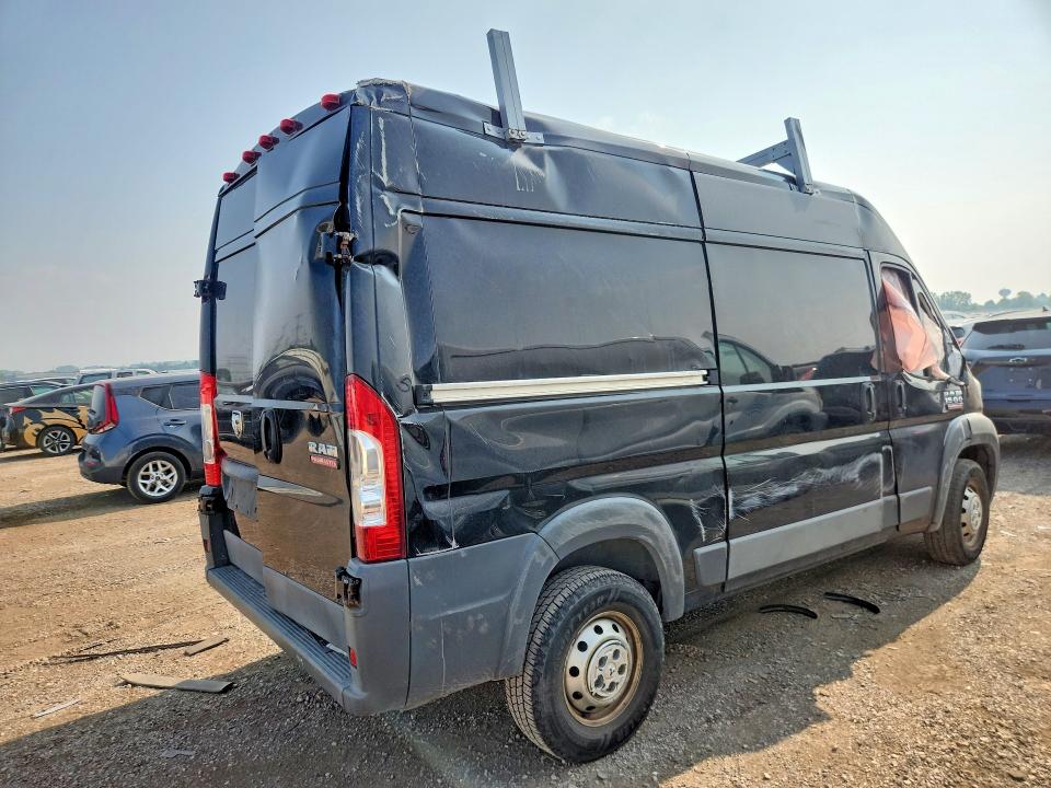 60856786 :رقم المزاد ، 3C6TRVBG7FE509004 vin ، 2015 Ram Promaster 1500 مزاد بيع
