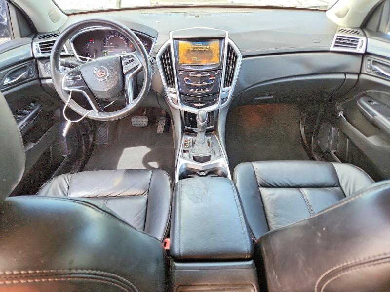 61682586 :رقم المزاد ، 3GYFNAE39FS519841 vin ، 2015 Cadillac Srx مزاد بيع