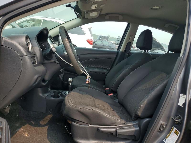 61027126 :رقم المزاد ، 3N1CN7AP1KL851459 vin ، 2019 Nissan Versa مزاد بيع