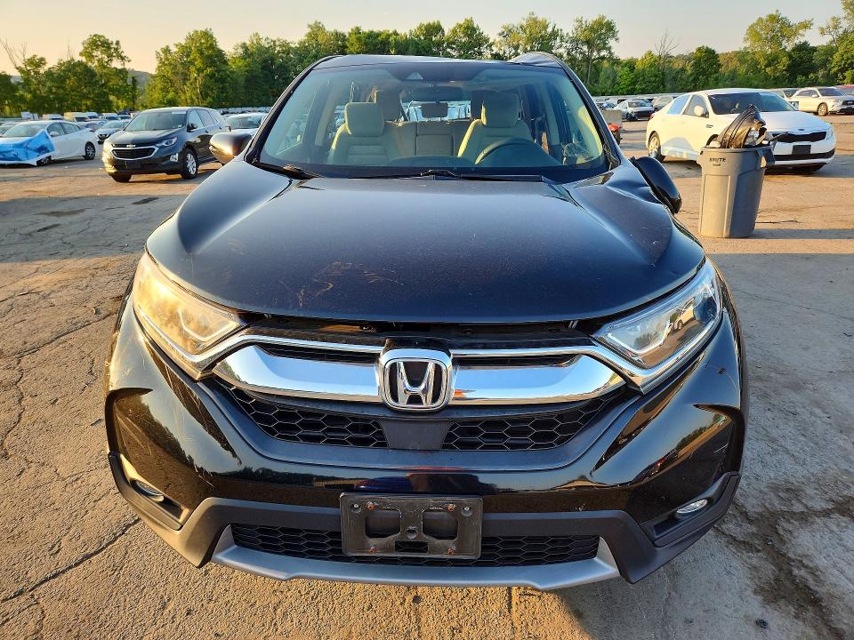 61052676 :رقم المزاد ، 7FARW2H56JE016003 vin ، 2018 Honda Cr-v مزاد بيع