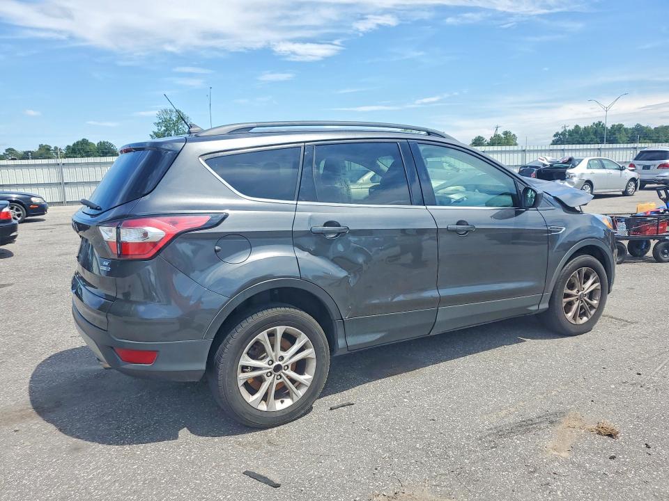60570046 :رقم المزاد ، 1FMCU9GD3JUD33748 vin ، 2018 Ford Escape مزاد بيع