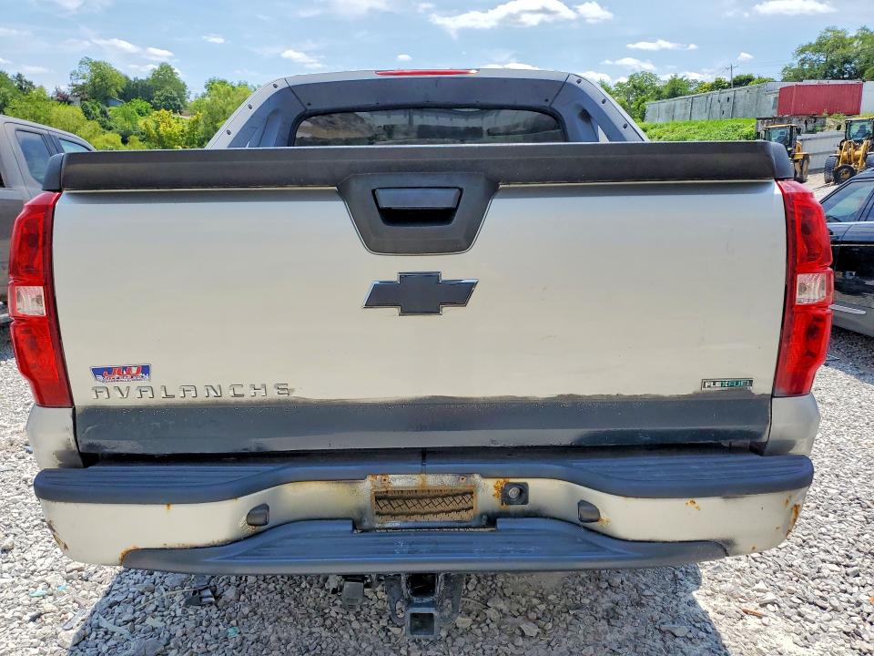2011 Chevrolet Avalanche მანქანა იყიდება აუქციონზე, vin: 3GNTKEE34BG138587, აუქციონის ნომერი: 62640986