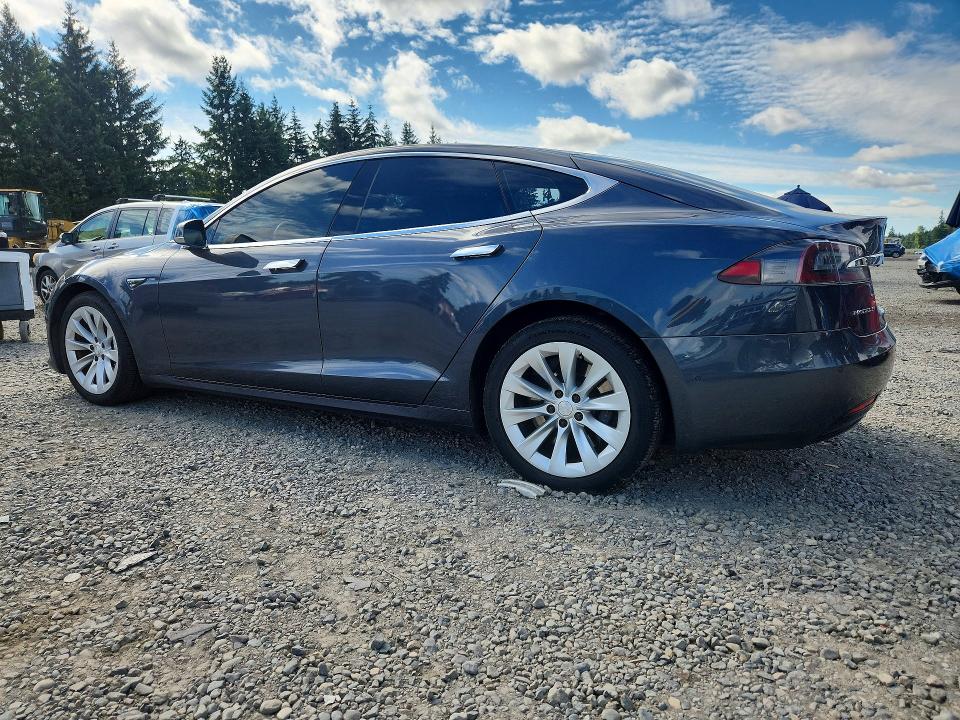Продаж на аукціоні авто 2016 Tesla Model S, vin: 5YJSA1E24GF160755, номер лоту: 62875336