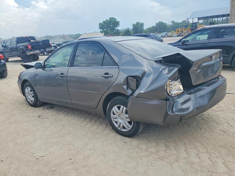 61494676 :رقم المزاد ، 4T1BE32K53U645617 vin ، 2003 Toyota Camry مزاد بيع