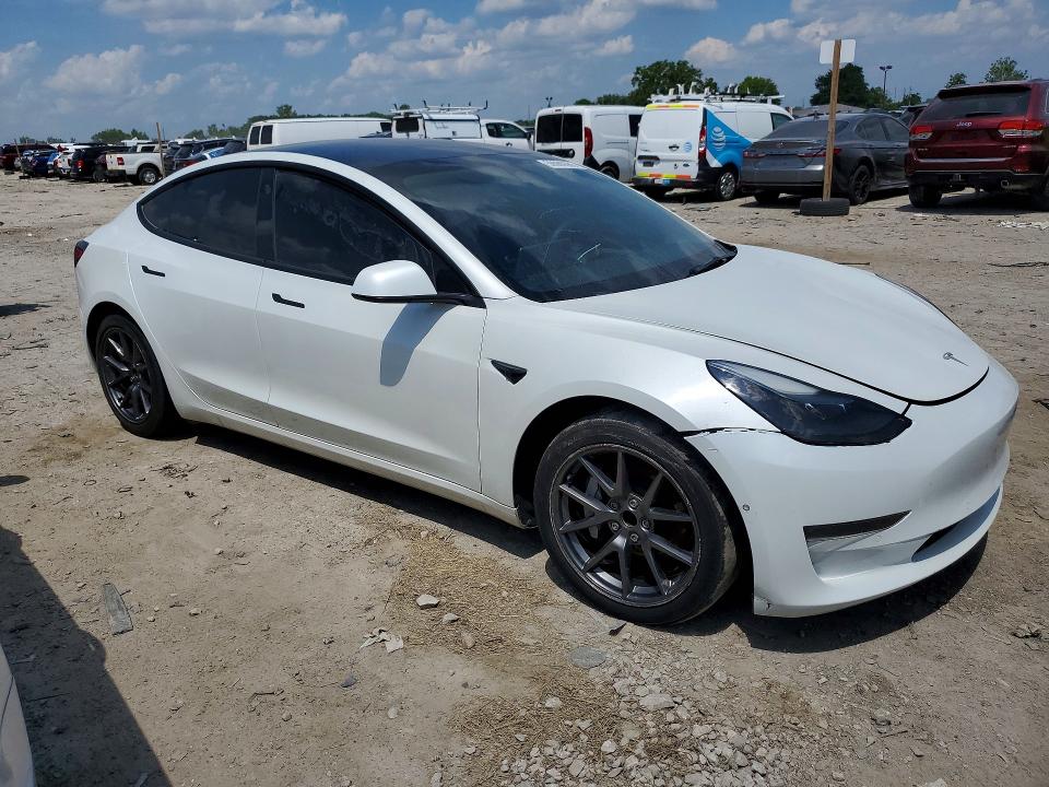 2022 Tesla Model 3 მანქანა იყიდება აუქციონზე, vin: 5YJ3E1EA5NF111979, აუქციონის ნომერი: 59086686