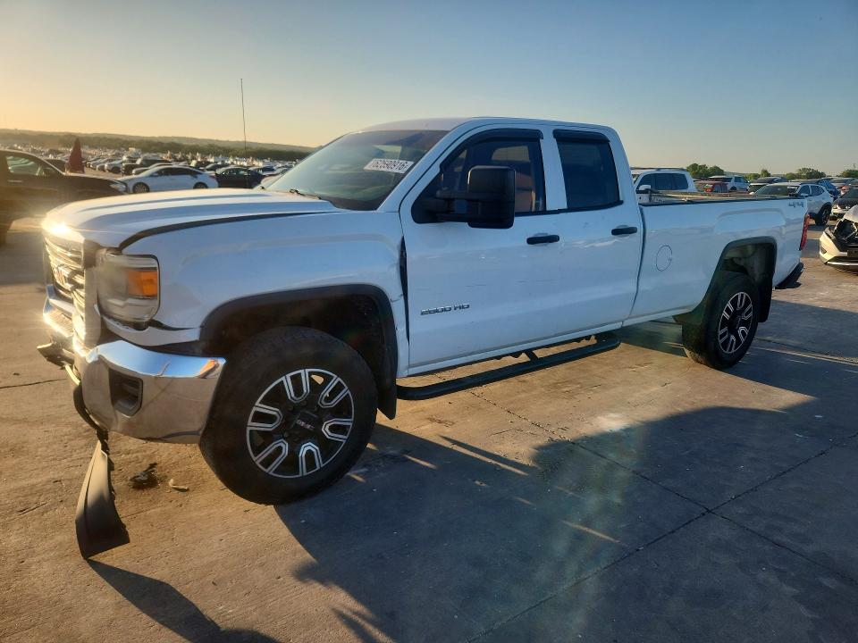 62590916 :رقم المزاد ، 1GT22XEG9FZ100247 vin ، 2015 Gmc Sierra مزاد بيع