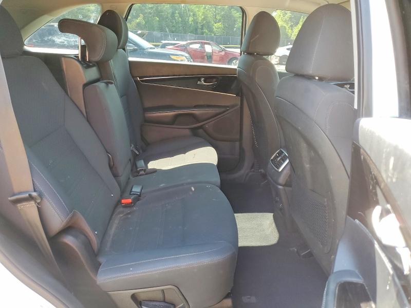 59237736 :رقم المزاد ، 5XYPG4A57KG517501 vin ، 2019 Kia Sorento مزاد بيع