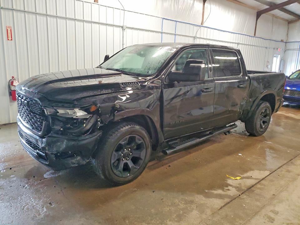 Продаж на аукціоні авто 2025 Ram 1500, vin: 1C6SRFFP1SN537592, номер лоту: 61682096
