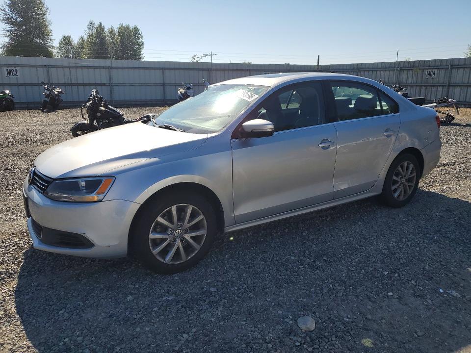 59895696 :رقم المزاد ، 3VWDP7AJXDM307317 vin ، 2013 Volkswagen Jetta مزاد بيع