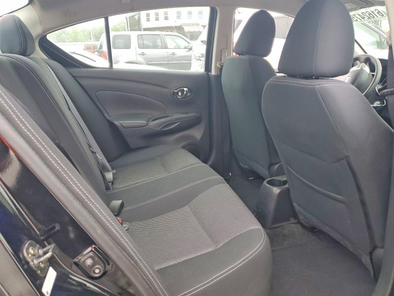 61624756 :رقم المزاد ، 3N1CN7AP2HL810797 vin ، 2017 Nissan Versa مزاد بيع