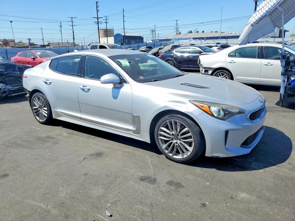 2018 Kia Stinger მანქანა იყიდება აუქციონზე, vin: KNAE15LA5J6012807, აუქციონის ნომერი: 60646296