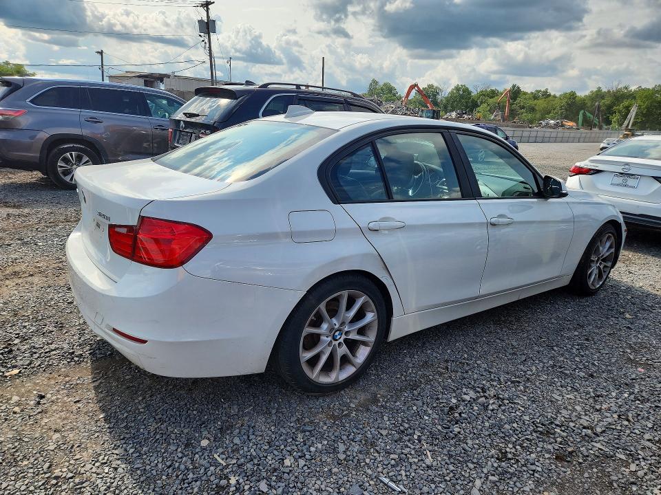 Auction sale of the 2014 Bmw 320, vin: WBA3C3G52ENS70314, lot number: 62510416