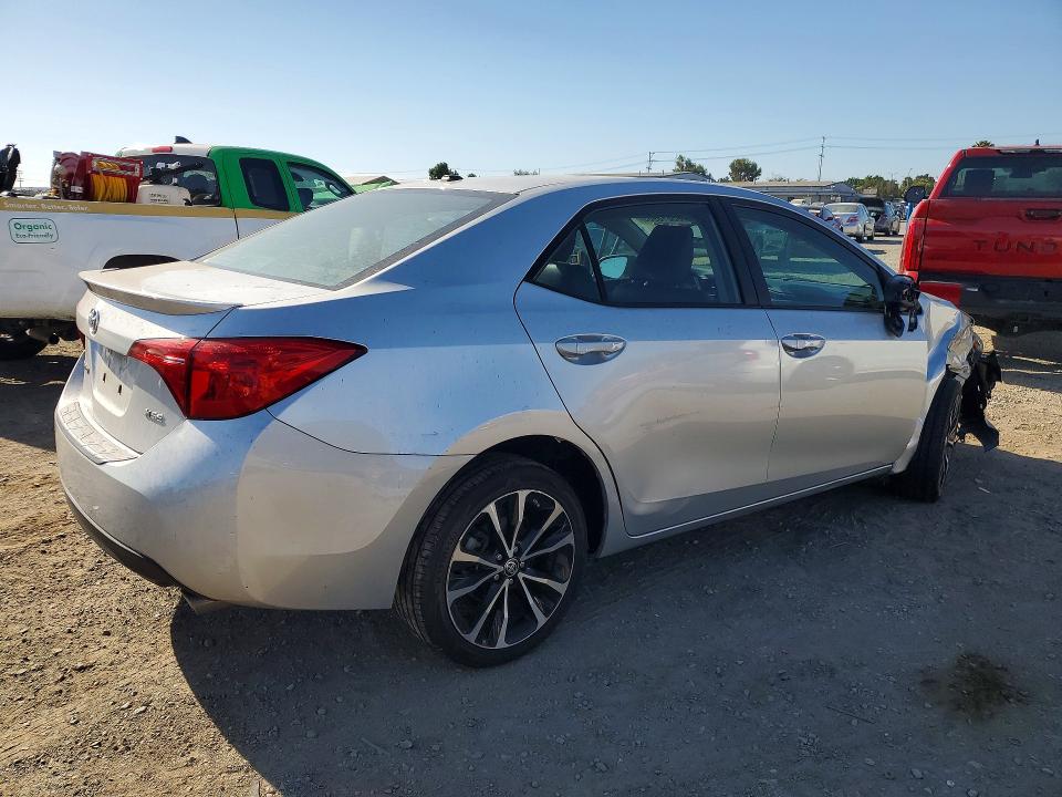 2018 Toyota Corolla მანქანა იყიდება აუქციონზე, vin: 5YFBURHE9JP809506, აუქციონის ნომერი: 85618985