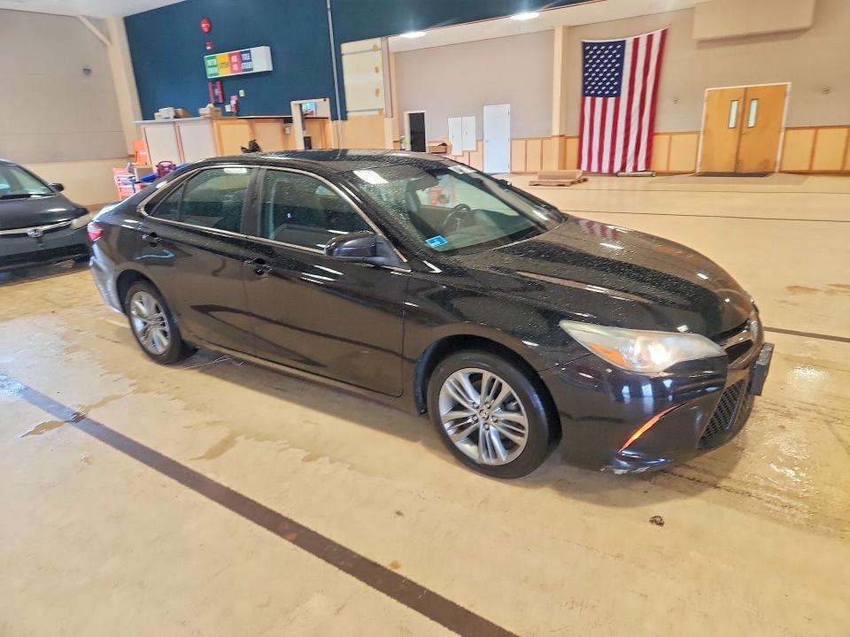 2015 Toyota Camry მანქანა იყიდება აუქციონზე, vin: 4T1BF1FK4FU931524, აუქციონის ნომერი: 62879166
