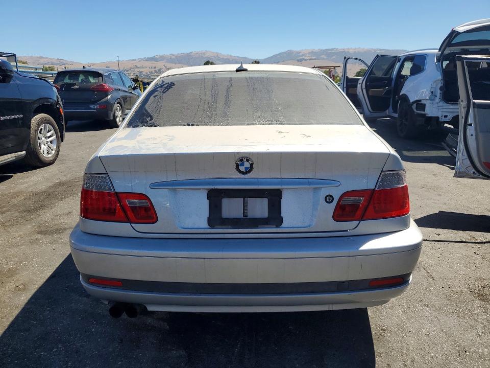 2004 Bmw 325 მანქანა იყიდება აუქციონზე, vin: WBABV13444JT21468, აუქციონის ნომერი: 63038196