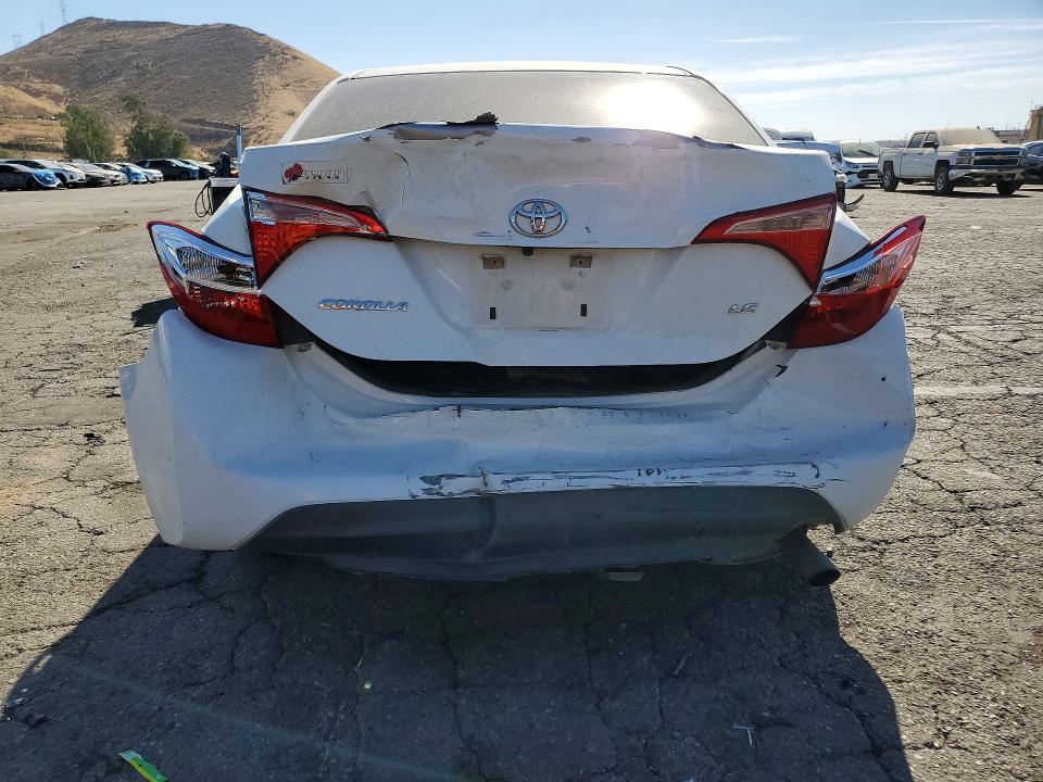 Продаж на аукціоні авто 2017 Toyota Corolla, vin: 5YFBURHE6HP679825, номер лоту: 61434876