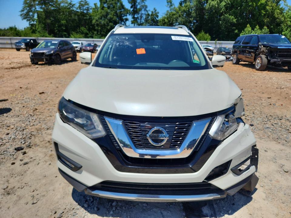 Продажа на аукционе авто 2017 Nissan Rogue, vin: JN8AT2MV8HW271835, номер лота: 61391446