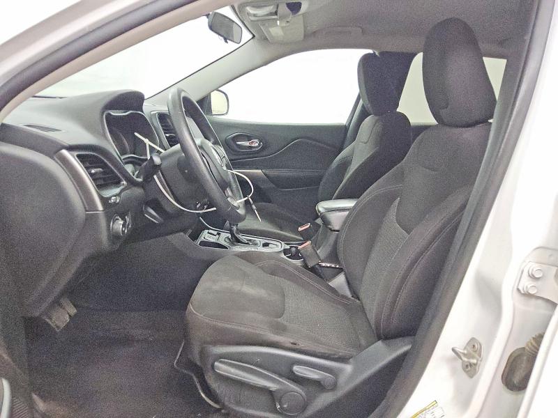 61195796 :رقم المزاد ، 1C4PJLCX1KD148000 vin ، 2019 Jeep Cherokee مزاد بيع