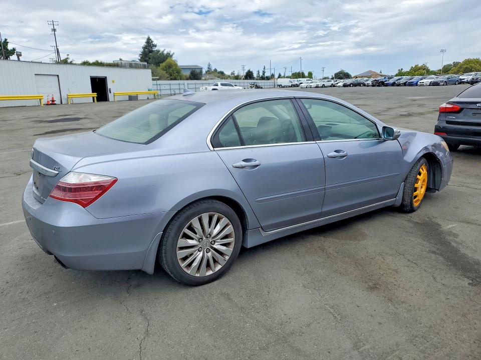 2011 Acura Rl მანქანა იყიდება აუქციონზე, vin: JH4KB2F62BC000902, აუქციონის ნომერი: 61969176