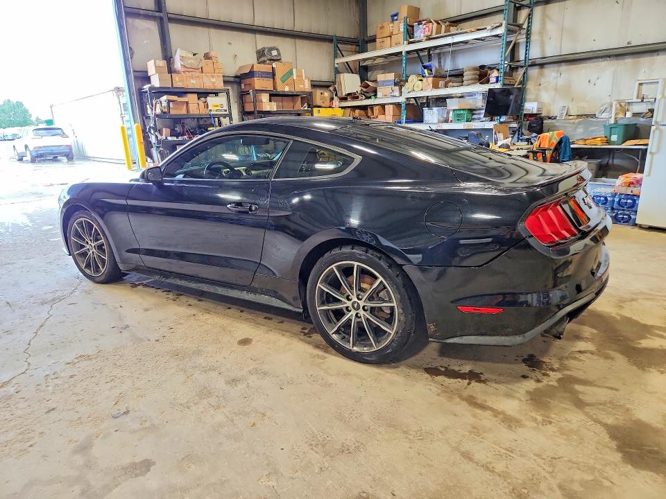 85979455 :رقم المزاد ، 1FA6P8TH9J5168767 vin ، 2018 Ford Mustang مزاد بيع