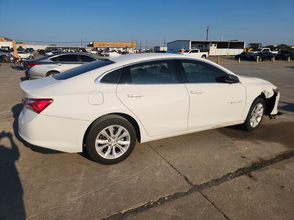 61988076 :رقم المزاد ، 1G1ZD5STXNF200932 vin ، 2022 Chevrolet Malibu مزاد بيع