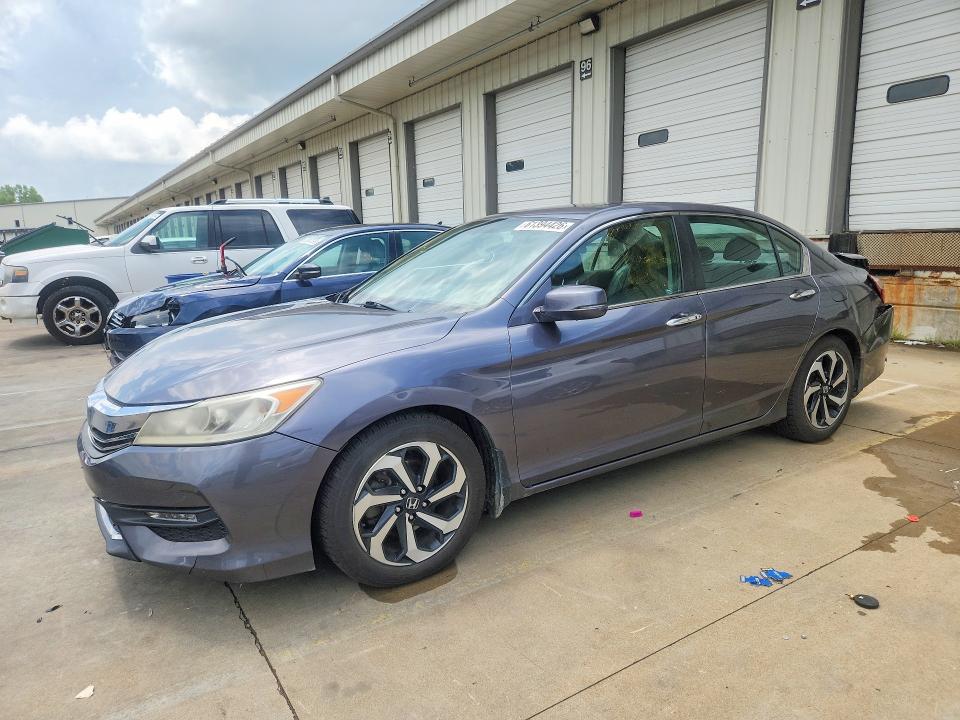 Auction sale of the 2016 Honda Accord, vin: 1HGCR2F86GA013675, lot number: 61394426