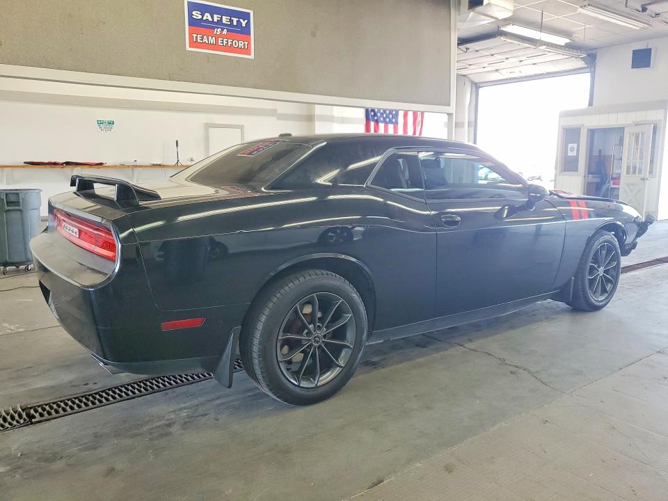 61560136 :رقم المزاد ، 2C3CDYAG2EH299381 vin ، 2014 Dodge Challenger مزاد بيع