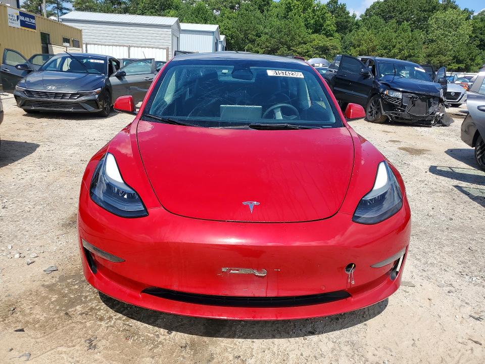 61574236 :رقم المزاد ، 5YJ3E1EA1NF187747 vin ، 2022 Tesla Model 3 مزاد بيع