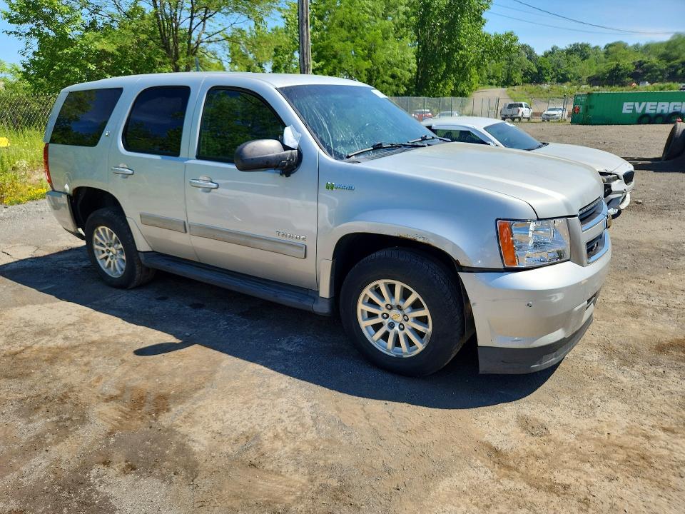 61848666 :رقم المزاد ، 1GNSKDFJ5BR204566 vin ، 2011 Chevrolet Tahoe مزاد بيع