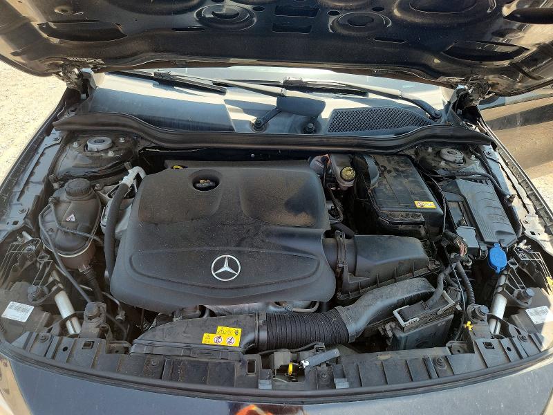 61847446 :رقم المزاد ، WDCTG4EB2FJ128473 vin ، 2015 Mercedes-benz Gla مزاد بيع