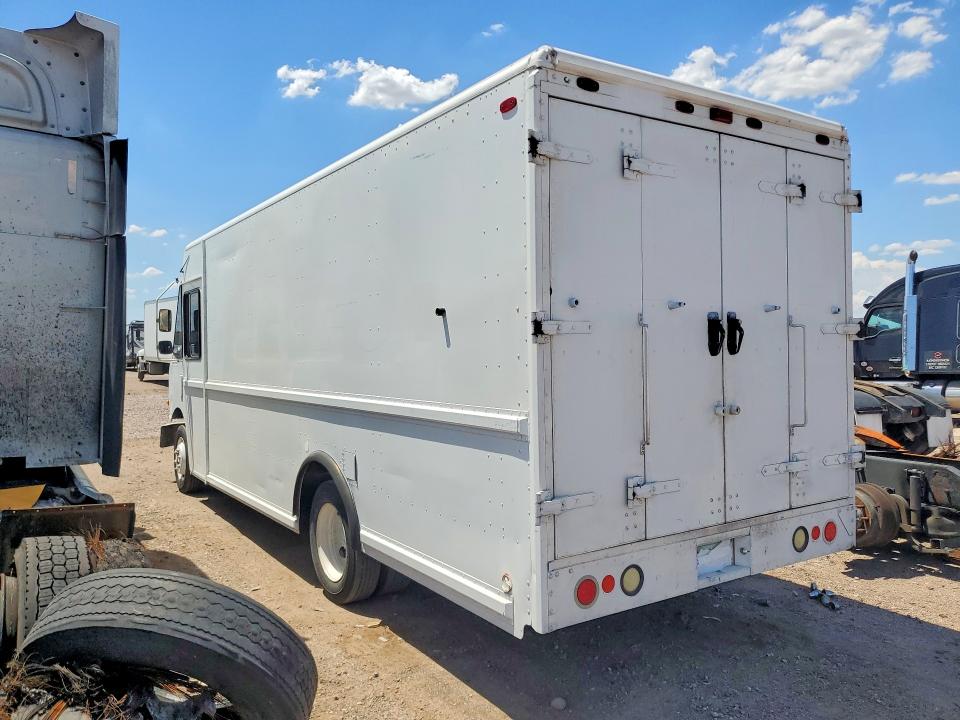 2006 Freightliner Mt45 Chassis მანქანა იყიდება აუქციონზე, vin: 4UZAANBW36CW65638, აუქციონის ნომერი: 62077466