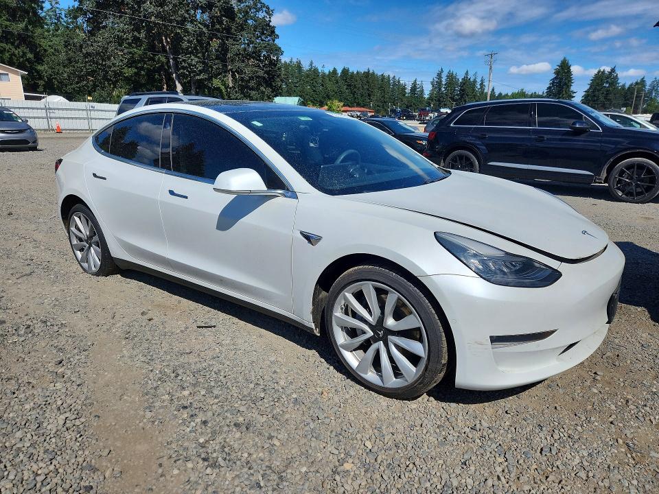 62336846 :رقم المزاد ، 5YJ3E1EB4KF454223 vin ، 2019 Tesla Model 3 مزاد بيع