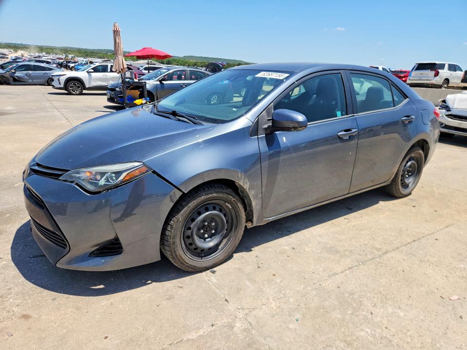 62687156 :رقم المزاد ، 2T1BURHE3JC072397 vin ، 2018 Toyota Corolla مزاد بيع