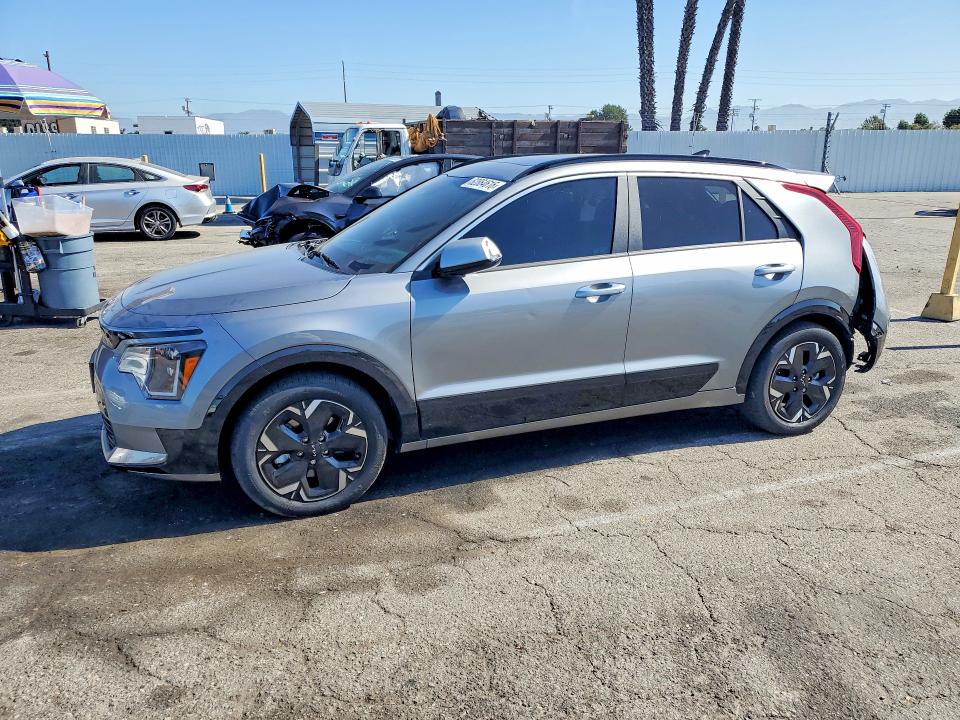 62864616 :رقم المزاد ، KNDCT3L15T5151157 vin ، 2026 Kia Niro مزاد بيع