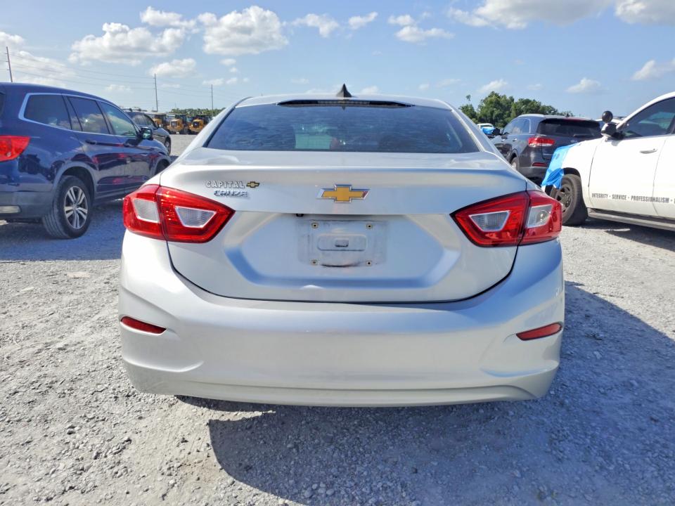 Продажа на аукционе авто 2018 Chevrolet Cruze, vin: 1G1BC5SM2J7108375, номер лота: 61341576
