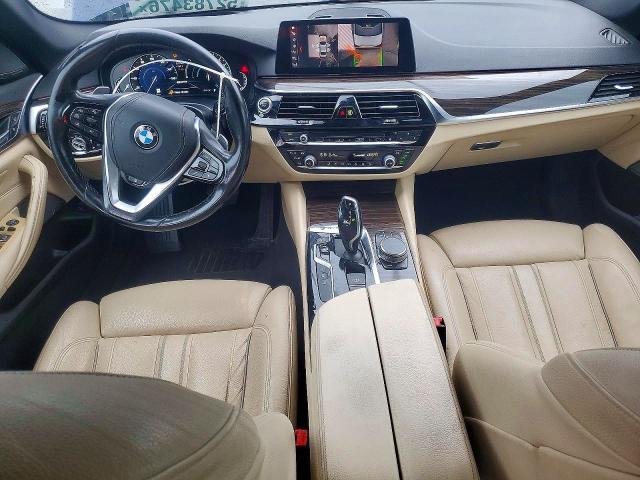 61605536 :رقم المزاد ، WBAJB1C5XKB375586 vin ، 2019 Bmw 530xe مزاد بيع