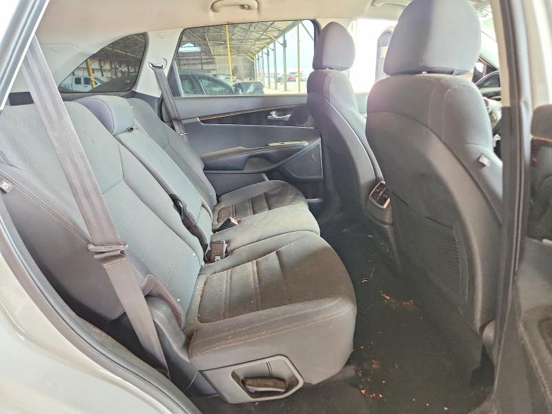 Aukcja sprzedaży 2018 Kia Sorento, vin: 5XYPGDA5XJG367575, numer aukcji: 61637756