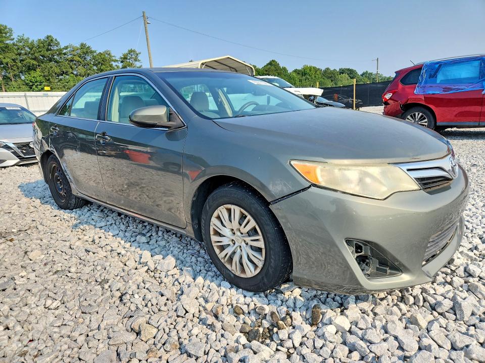63311086 :رقم المزاد ، 4T1BF1FK7CU512336 vin ، 2012 Toyota Camry مزاد بيع
