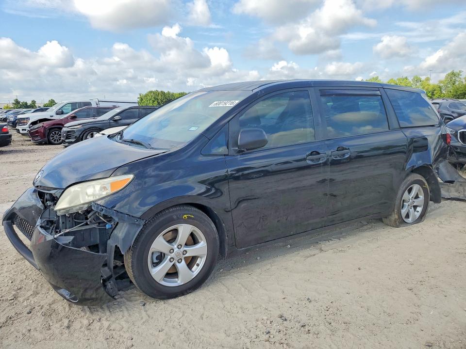 2015 Toyota Sienna მანქანა იყიდება აუქციონზე, vin: 5TDZK3DCXFS528058, აუქციონის ნომერი: 60019216