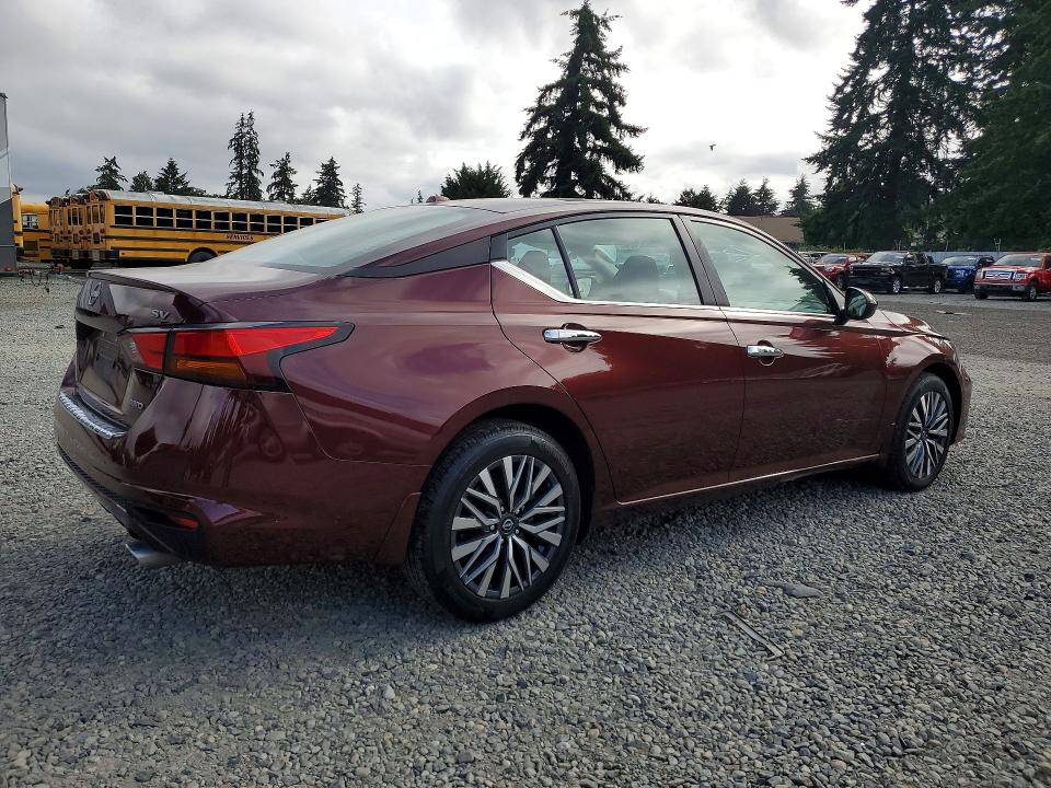 Продаж на аукціоні авто 2023 Nissan Altima, vin: 1N4BL4DW0PN389358, номер лоту: 59324246