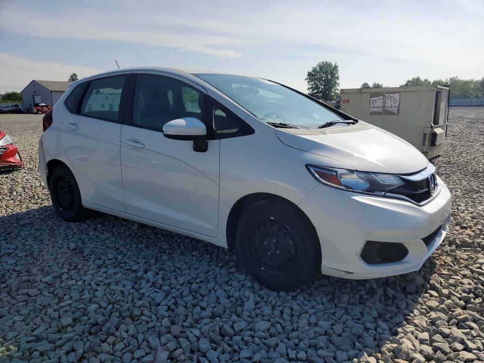 60379936 :رقم المزاد ، 3HGGK5H44KM745364 vin ، 2019 Honda Fit مزاد بيع