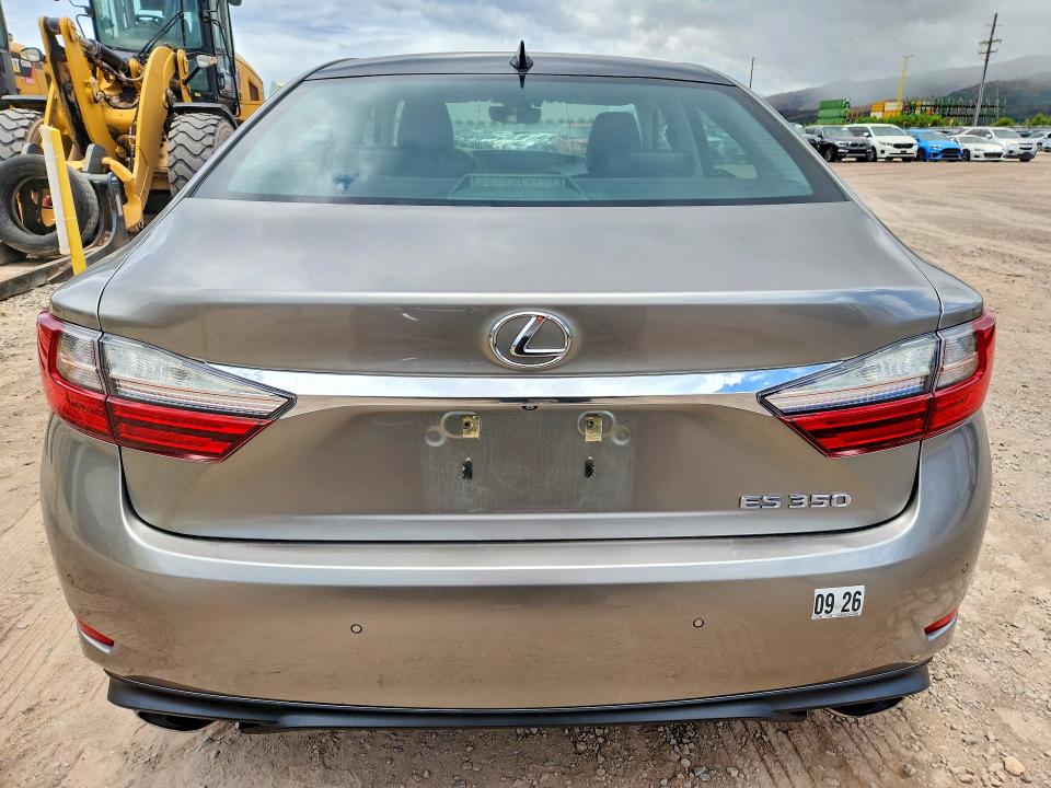2016 Lexus Es მანქანა იყიდება აუქციონზე, vin: 58ABK1GG1GU015870, აუქციონის ნომერი: 61399566