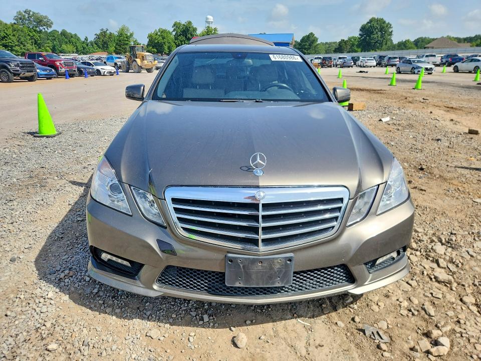 Продаж на аукціоні авто 2011 Mercedes-benz E, vin: WDDHF5GB0BA373547, номер лоту: 61680986