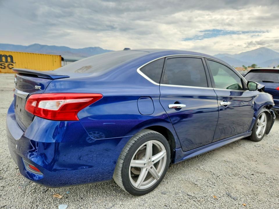 60881666 :رقم المزاد ، 3N1AB7AP1HY255621 vin ، 2017 Nissan Sentra مزاد بيع