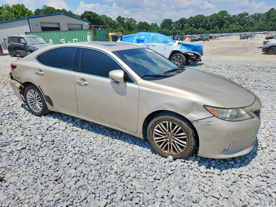 59865326 :رقم المزاد ، JTHBK1GG7D2076951 vin ، 2013 Lexus Es مزاد بيع