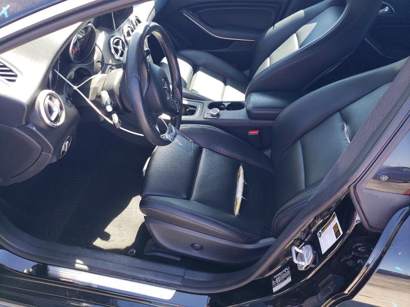 59392966 :رقم المزاد ، WDDSJ4EB6JN602144 vin ، 2018 Mercedes-benz Cla مزاد بيع