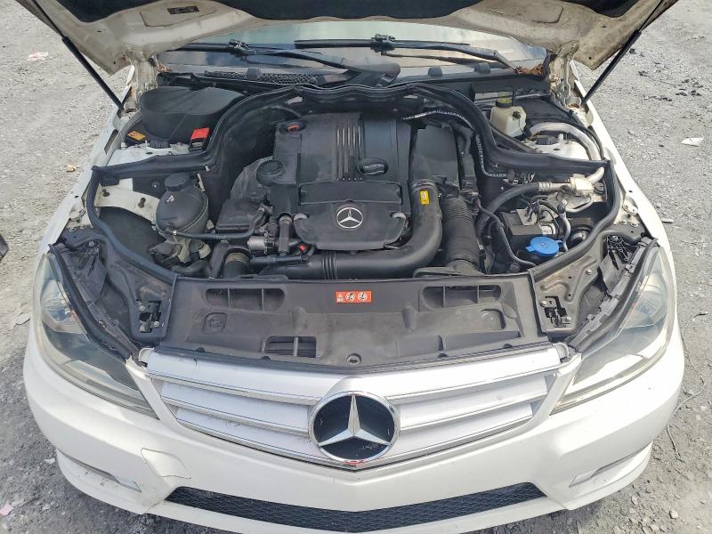 63489296 :رقم المزاد ، WDDGF4HB9DR268577 vin ، 2013 Mercedes-benz C مزاد بيع