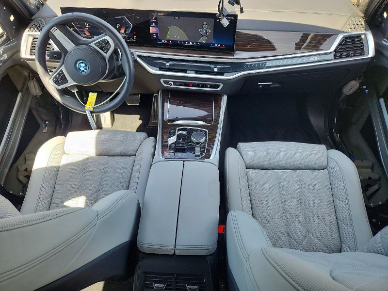 61988776 :رقم المزاد ، 5UX43EU08T9025646 vin ، 2026 Bmw X5 مزاد بيع